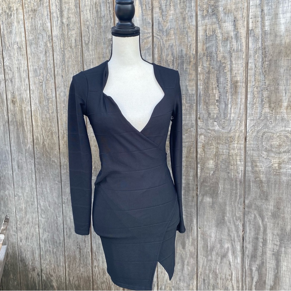 New ASOS | Asos Black Mini Dress Long Sleeve Faux Wrap Faux Crossover Size 2